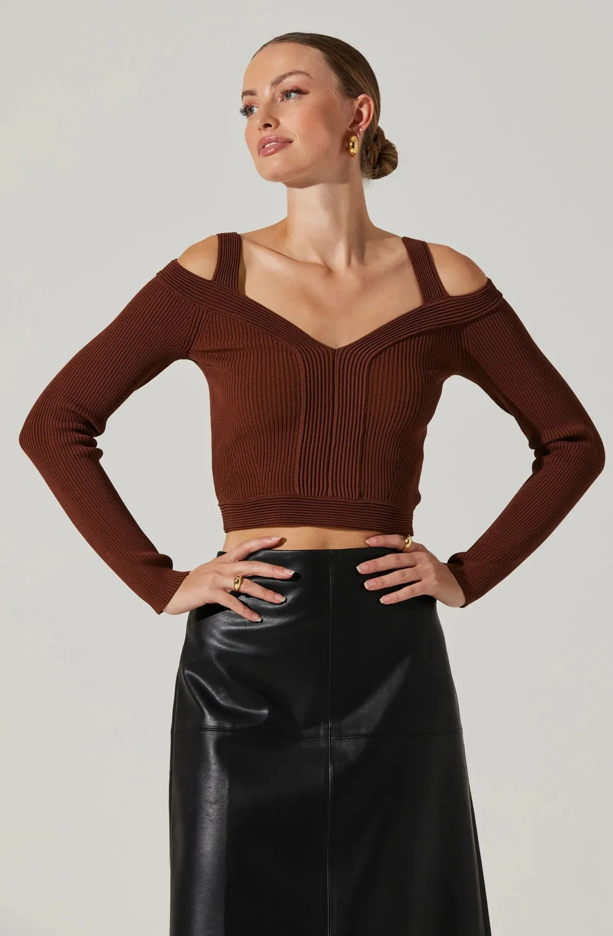 AST Pacey Ribbed Cold Shoulder Sweater