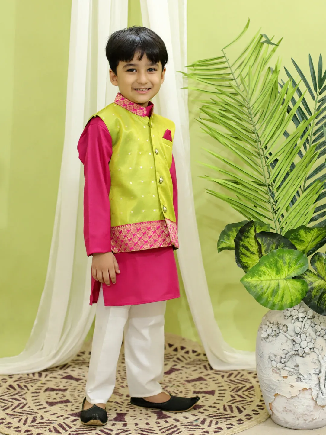 Boy's Pink Cotton Kurta Sets - Bownbee