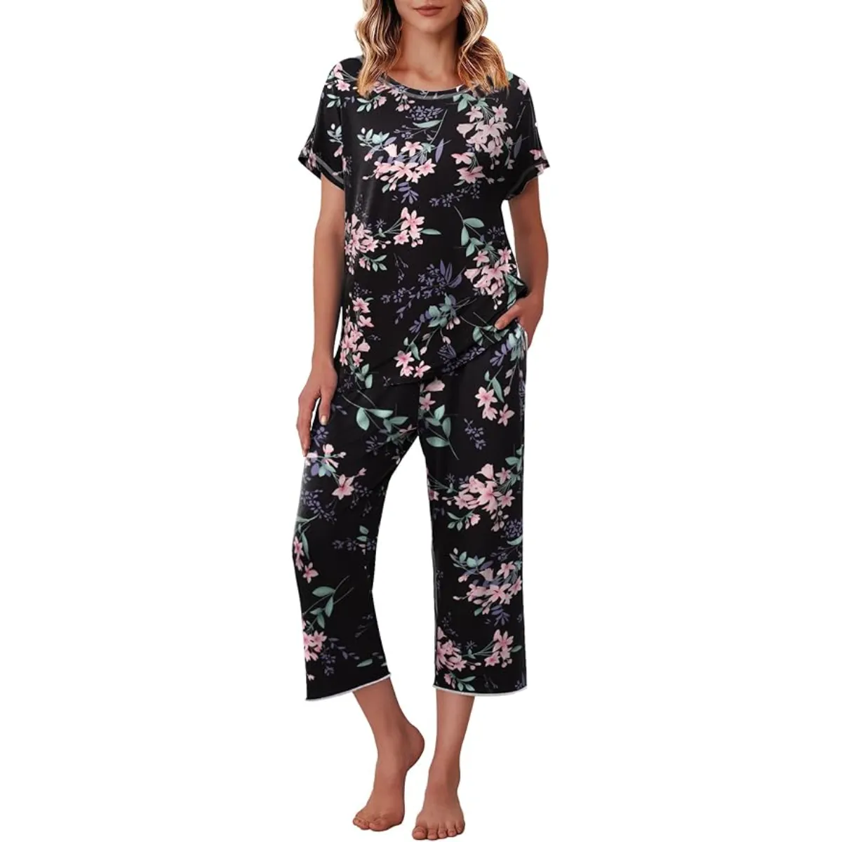 Capri Pajama Sets With Floral Prints