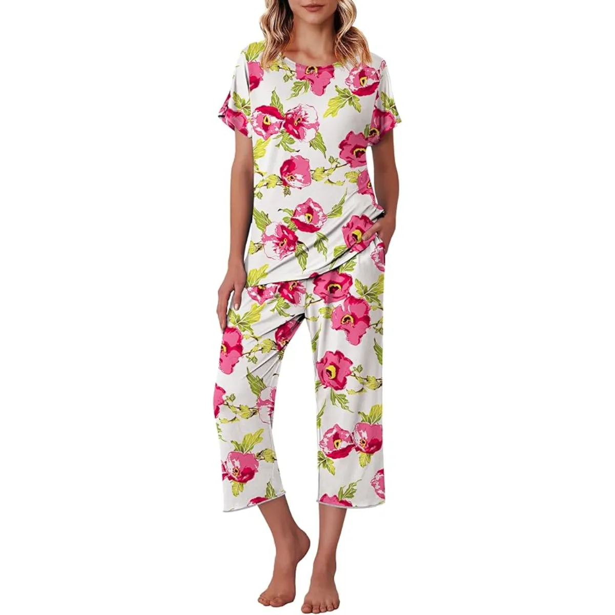 Capri Pajama Sets With Floral Prints