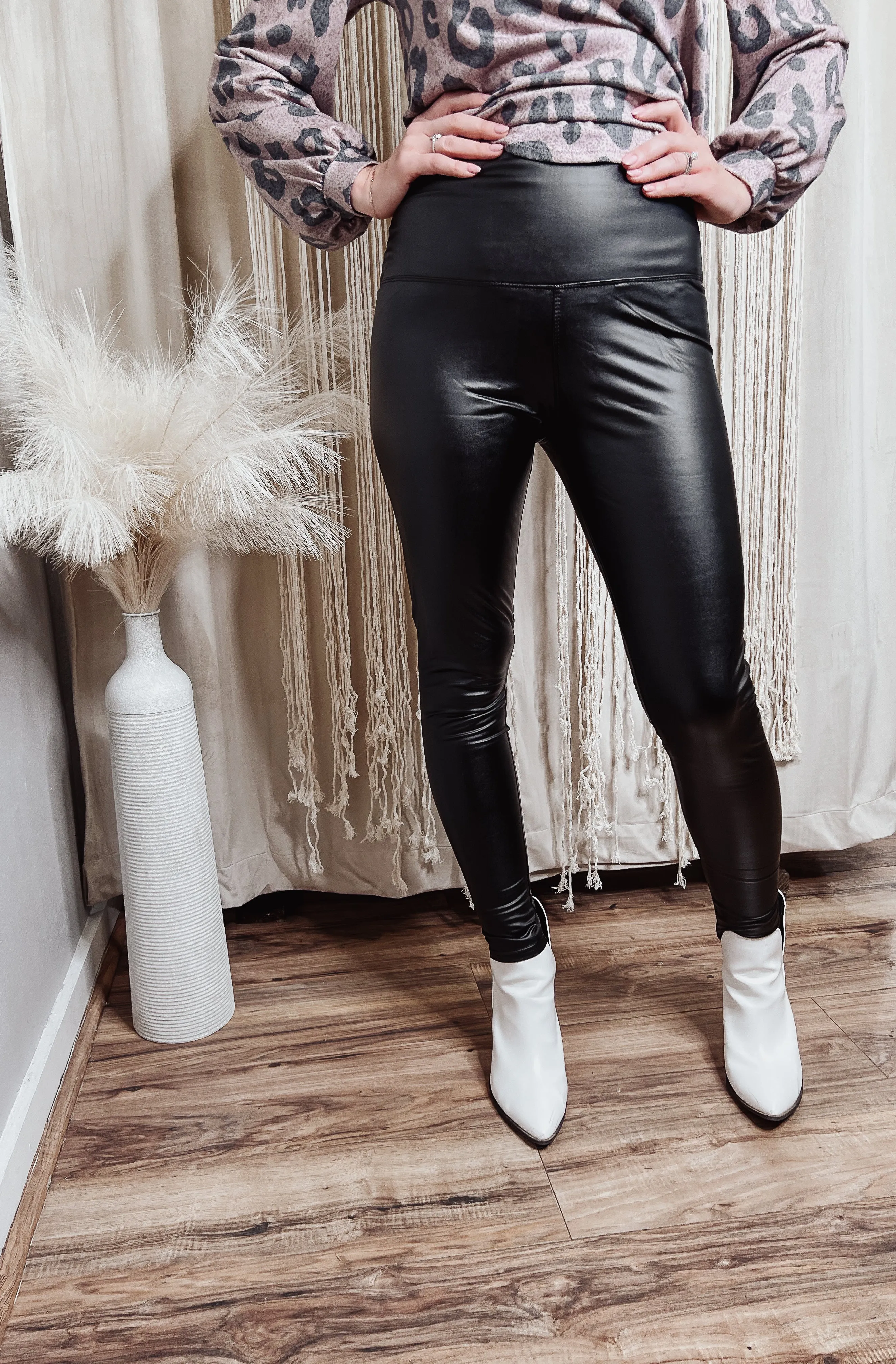 Faux leather leggings