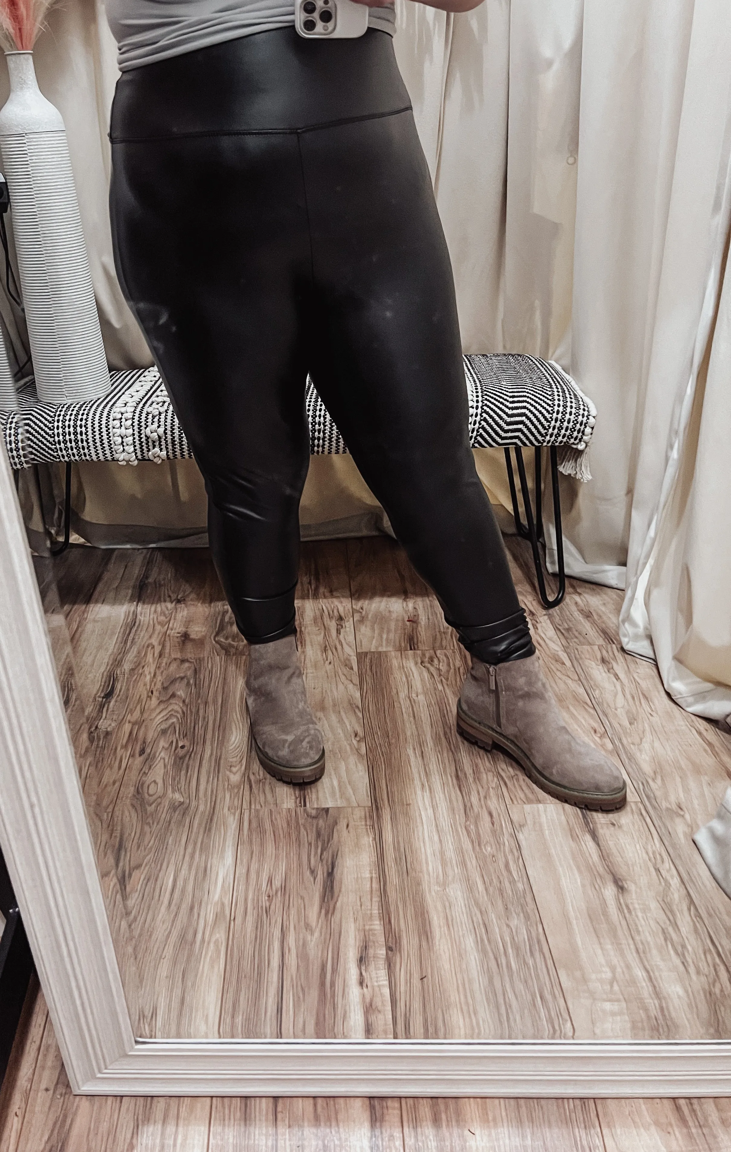 Faux leather leggings