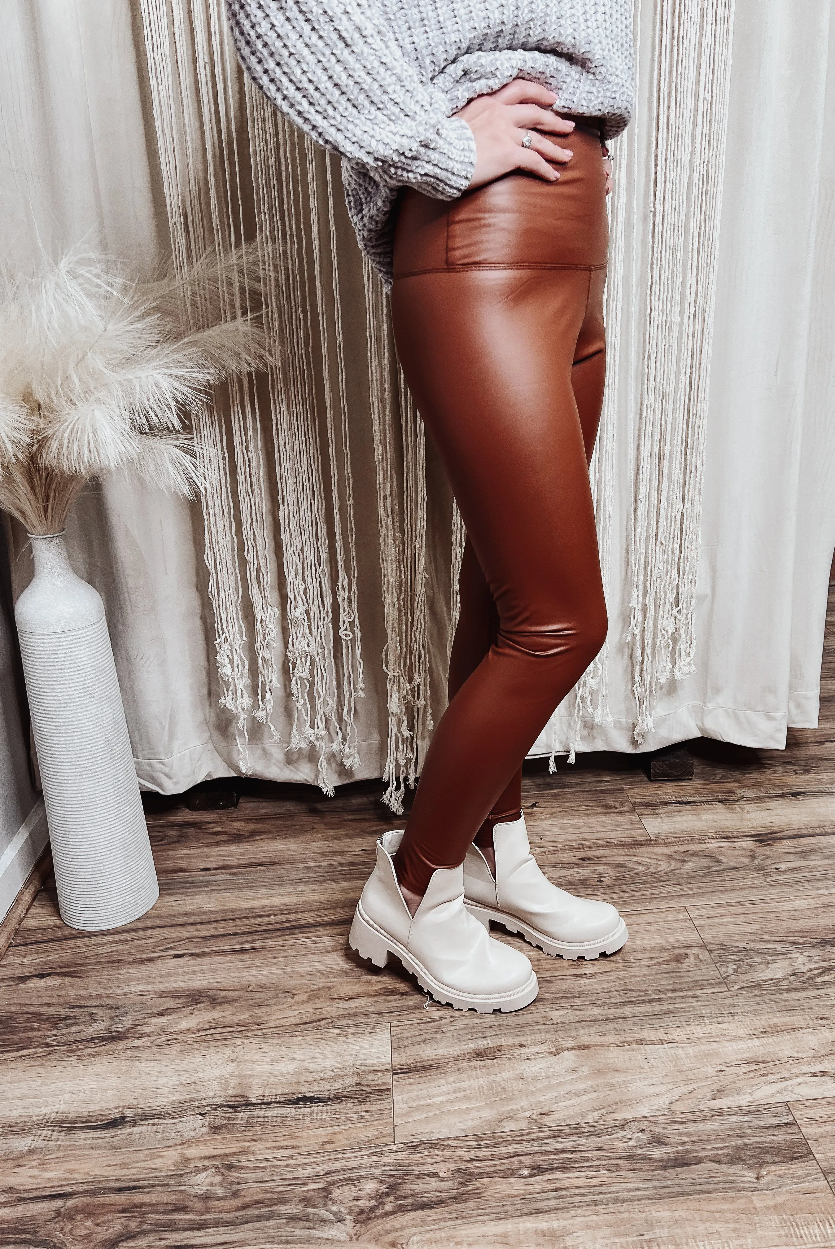 Faux leather leggings