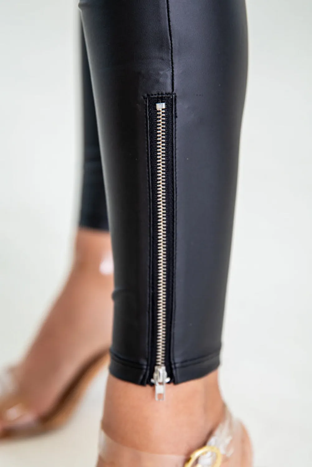 Faux Leather Zipped Ankle Leggings