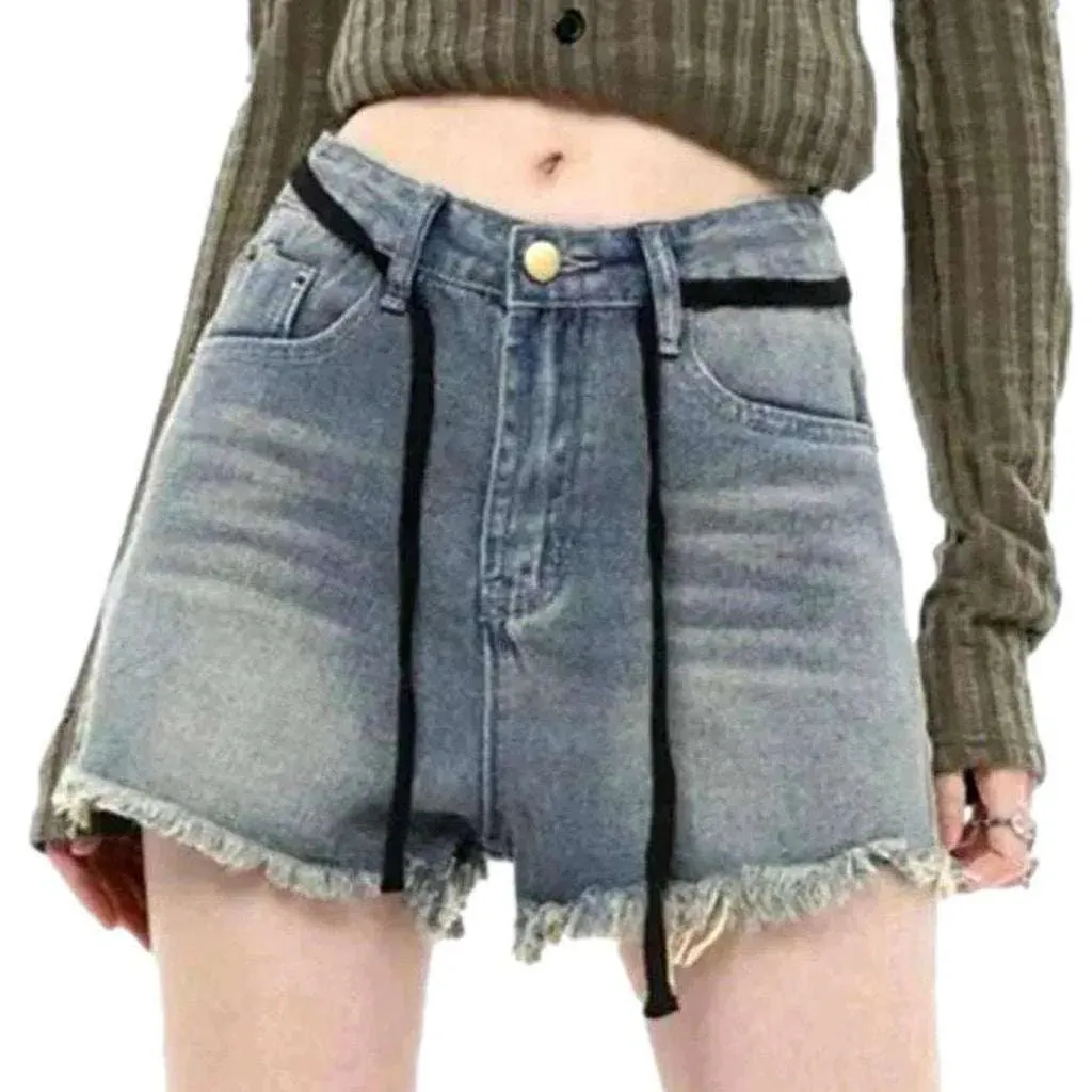 Loose vintage distressed jean shorts