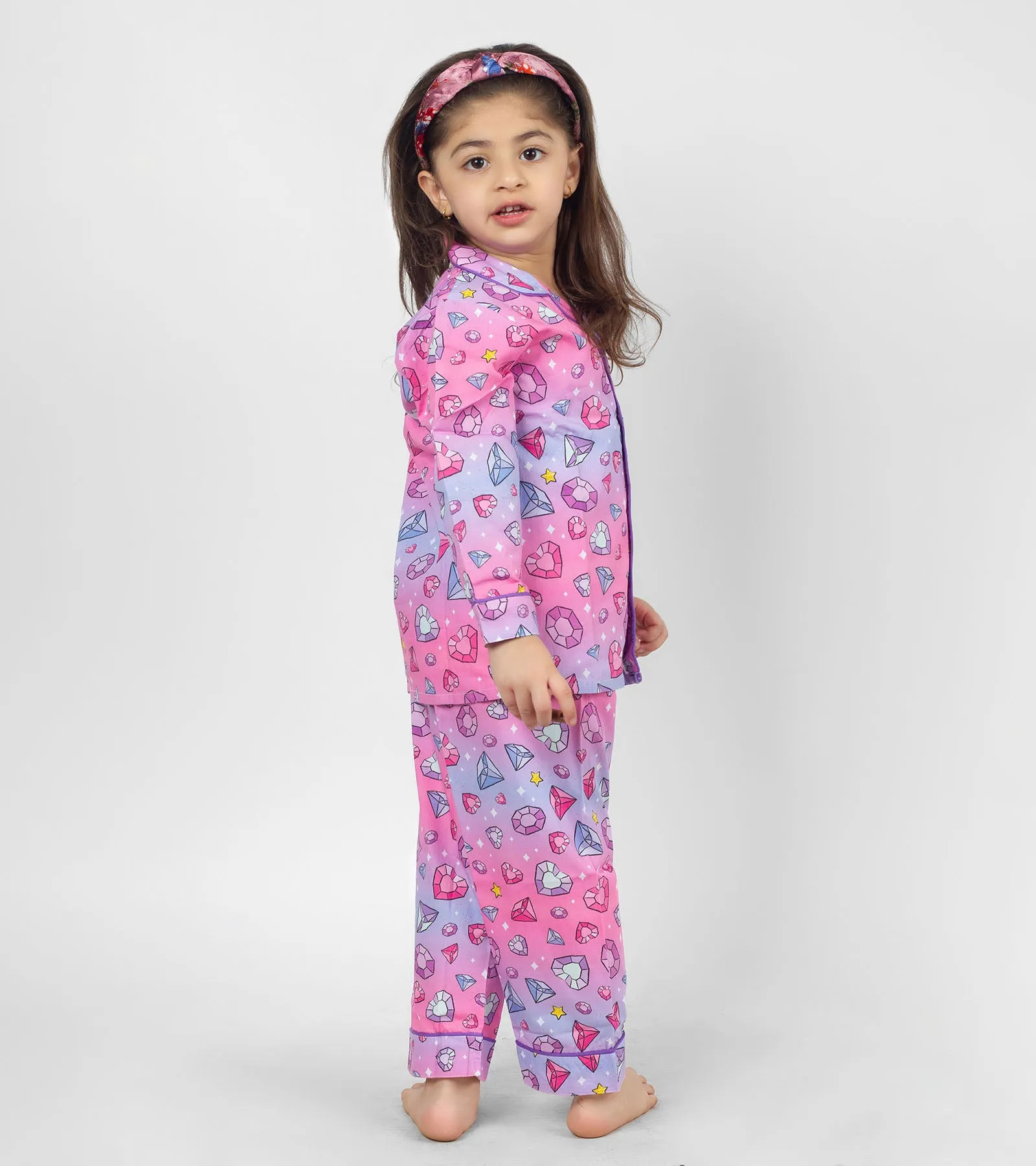 Love Diamond Printed Girls Nightsuit Sets