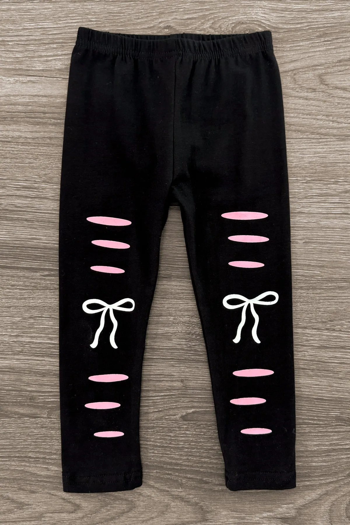 "Girl... An Attitude With A Bow" Legging Set