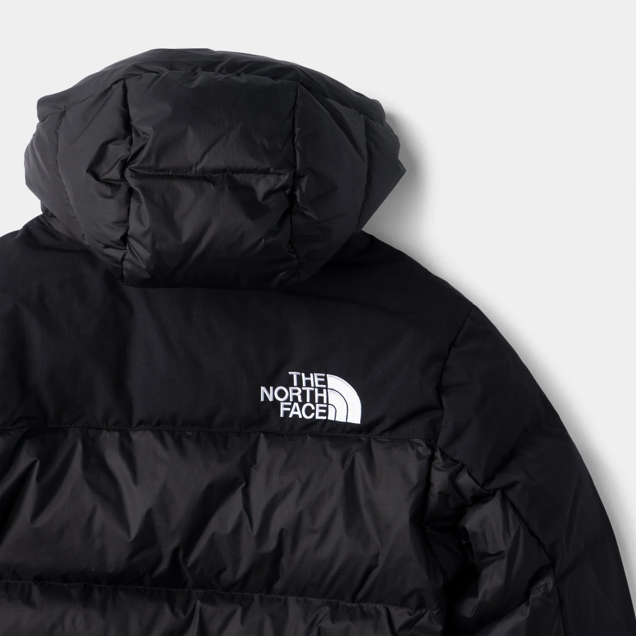 The North Face Junior Boys' HMLYN Down Short Parka / Black